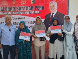 Rachmat Hidayat Kembali Salurkan Bantuan Modal Usaha Program