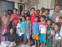 DPC PDI Gelar Bansos Kepada Anak Yatim di Lombok Timur