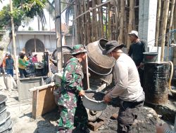 Kompak Banbisa Sikur Barat dan Masyarakat Gotong-royong Pembangunan Masjid Haqqul Yakin