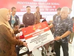 Rachmat Hidayat Serahkan  318,201M,  Dana Aspirasi Untuk  Lotim