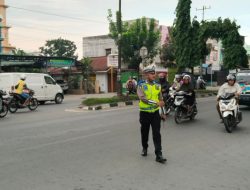 Sat Lantas Polres Langkat Melakukan Gatur dan Dakgar Tilang,Untuk Kelancaran Jalan Di Persimpangan