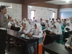 Sosialisasi Tata Tertib Berlalu Lintas Di SMKN 1 Praya Tengah