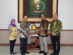 Bank Sumut Stabat Serahkan CSR ke Pemkab Langkat