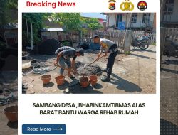 Sambang Desa, Polisi Bantu Warga Rehab Rumah