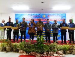 PAD Kabupaten Langkat 2023 over target, Syah Afandin Berikan Penghargaan