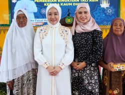 Pj Ketua PKK Kab.Langkat Ny.Uke Faisal Hasrimy sambut Bulan Suci Ramadhan Dengan Berbagi ke Kaum Dhuafa