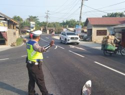 Operasi Ketupat, Pos Yan Tanjung Pura Polres Langkat Siagakan Petugas Antisipasi Kemacetan
