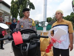 Polres Loteng Kembalikan Motor Curian ke Pemiliknya