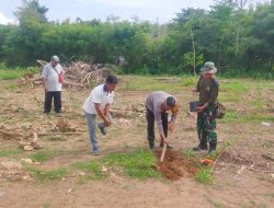 Sinergitas TNI-Polri, Lakukan Penanaman Pohon di Semamung
