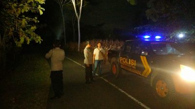 Patroli Rutin, Polres Loteng Cegah Aksi Kriminalitas di Malam Hari