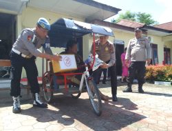 Polres Langkat Salurkan 70 Paket Bantuan Sosial dalam Rangka Hari Bhayangkara ke-78