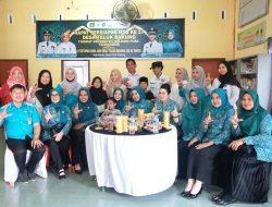 Pj. Ketua TP PKK Langkat Serahkan 100 Paket Sembako Bantuan Presiden RI di Kecamatan Tanjung Pura 
