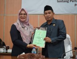 Sah! DPRD Kabupaten Sumbawa Terima Laporan Ranperda PJ APBD tahun 2023