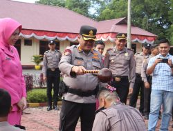 Wakapolres Langkat Pimpin Upacara Kenaikan Pangkat Personel dari Perwira Hingga Bintara