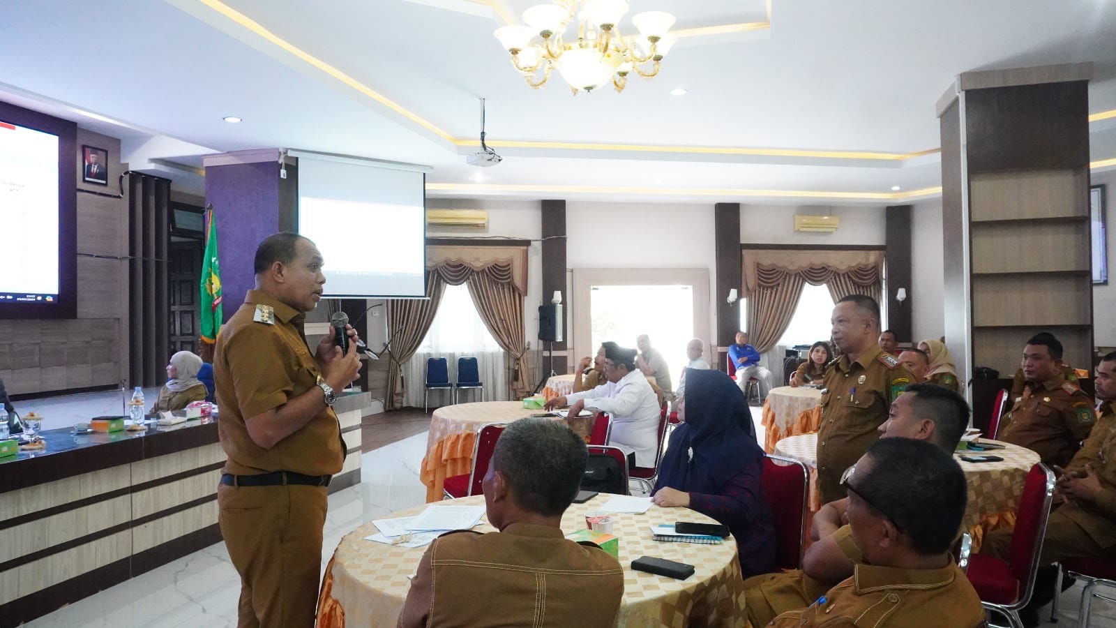 Pj Bupati Langkat Dorong Sinergitas antar OPD dalam Evaluasi Penurunan Stunting 2024