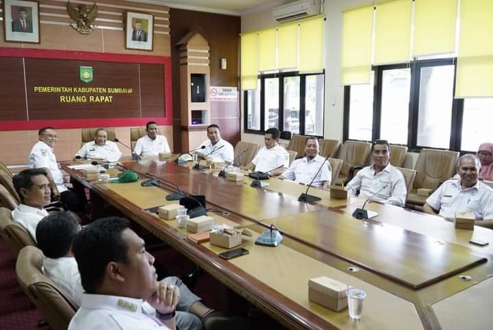 Pemda Sumbawa Komitmen Wujudkan Visi Indonesia Emas 2024