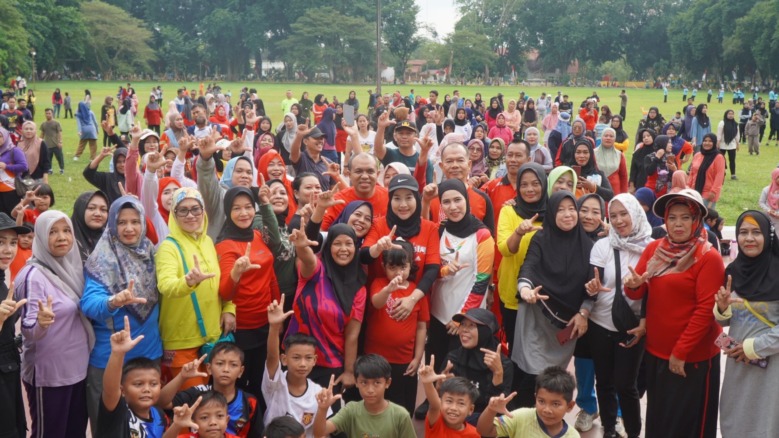 Pj. Bupati Langkat Faisal Hasrimy Resmikan Car Free Day: Membangkitkan Olahraga, Ekonomi, dan Semangat Menuju PON XXI 2024
