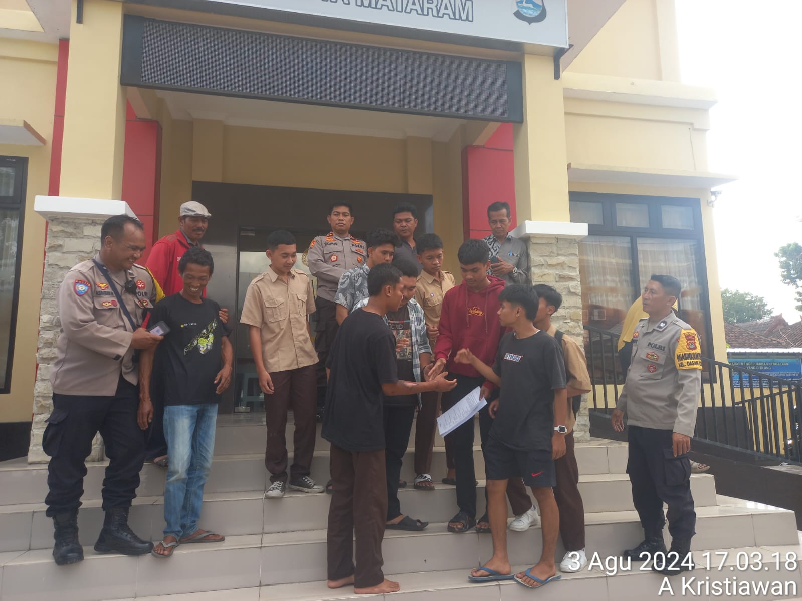 Selesaikan Dugaan Penganiayaan, Polsek Mataram Mediasi Dua Pihak Dengan Perdamaian