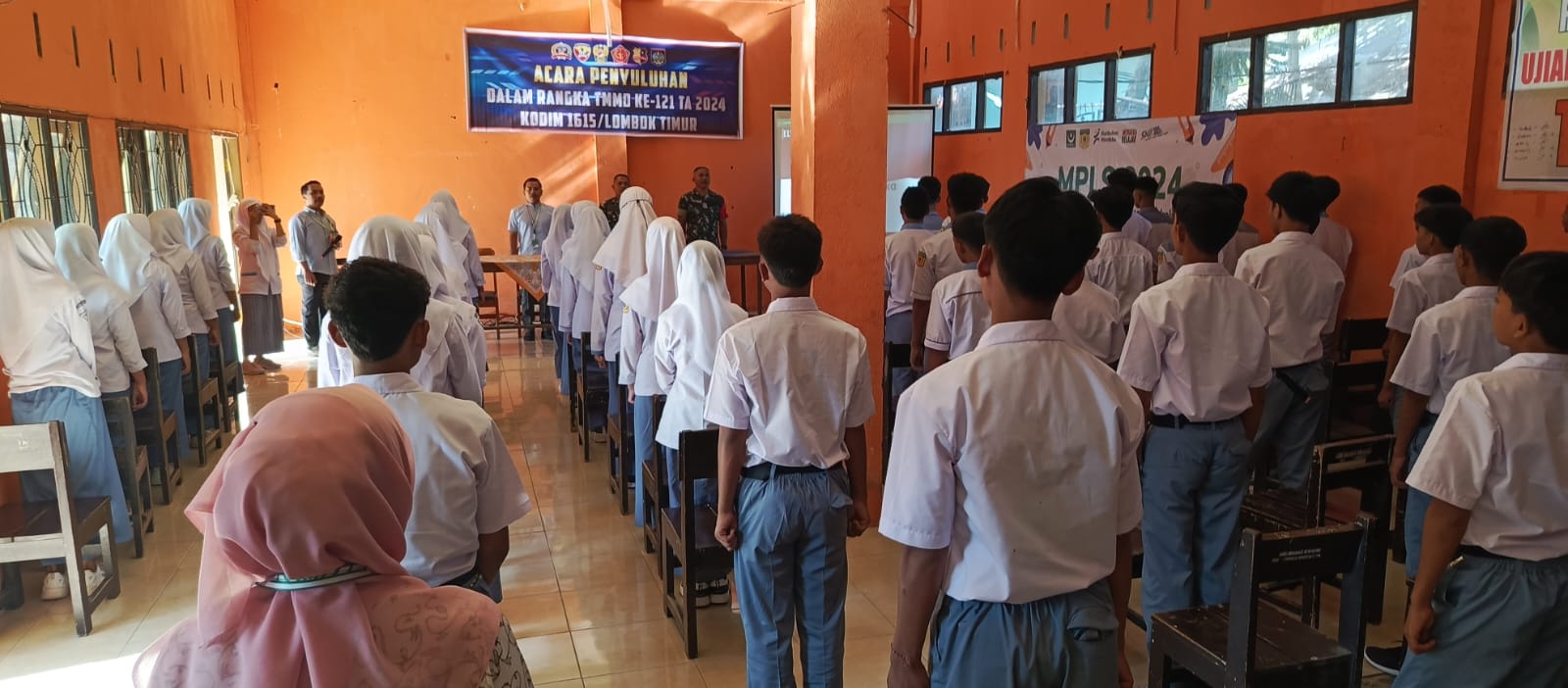 Kegiatan Non Fisik, Kodim 1615/Lombok Timur Gelar Kegiatan Wawasan Kebangsaan dalam Rangka TMMD Ke-121