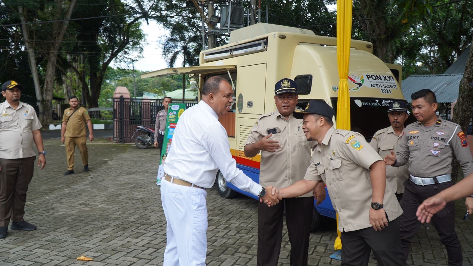 Pj. Bupati Langkat Tinjau Proses Pembayaran Pajak Kendaraan Dinas, Ajak Masyarakat Manfaatkan Program Pemutihan