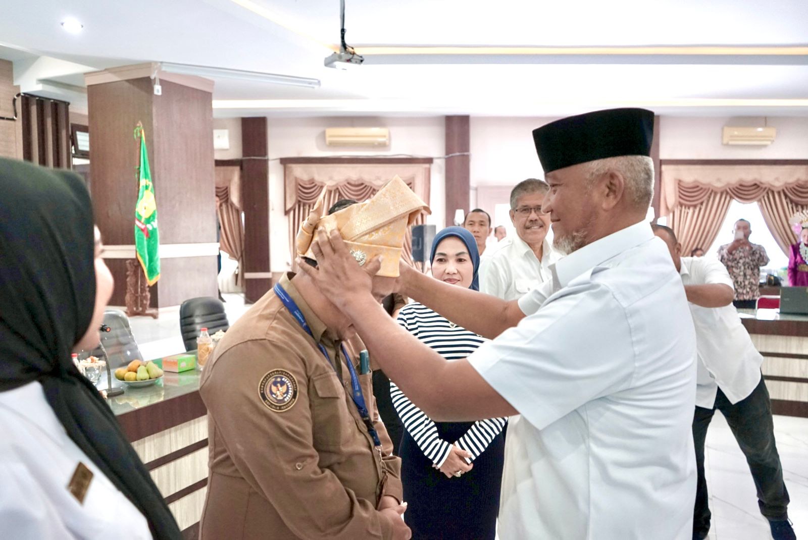 Pj Bupati Langkat Dorong Pengembangan Desa Wisata Berkelanjutan: Buka Bimtek untuk 27 Desa Rintisan