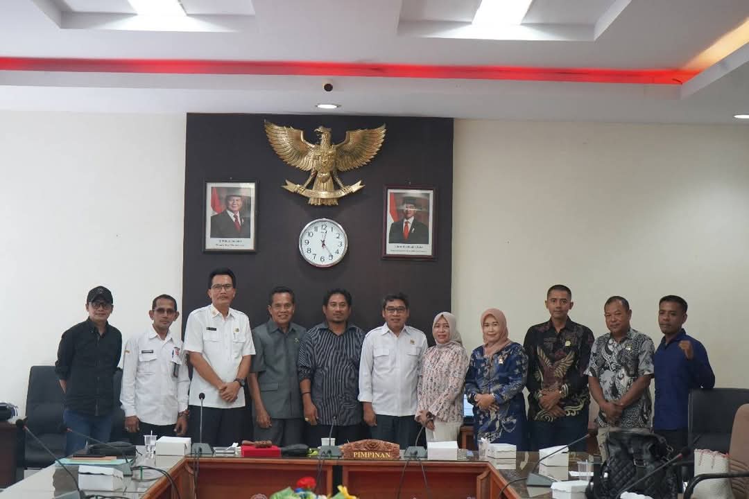 Soal Putusan PTUN, Komisi I DPRD Sumbawa Gelar Hearing FA Law Office dan LBH Olat Maras