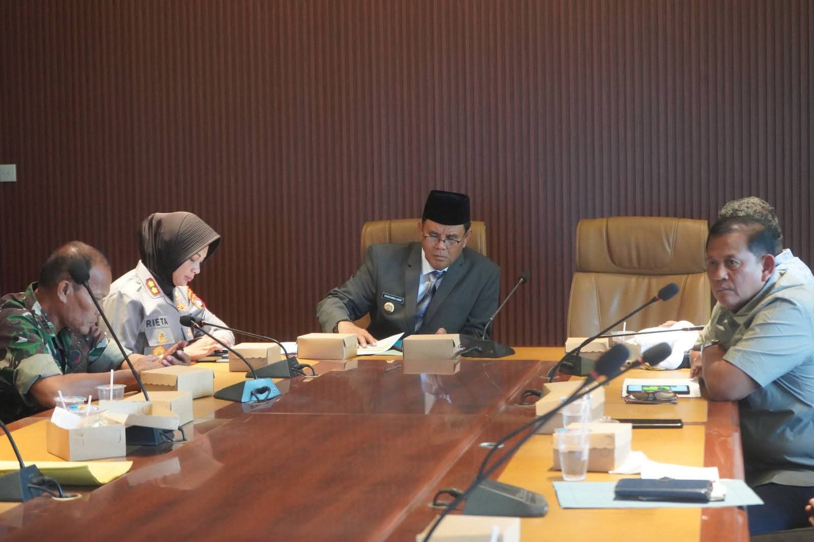 Rakor dengan PT ESA, Bupati Jarot: Minta Percepat Penghijauan di Empat Kecamatan