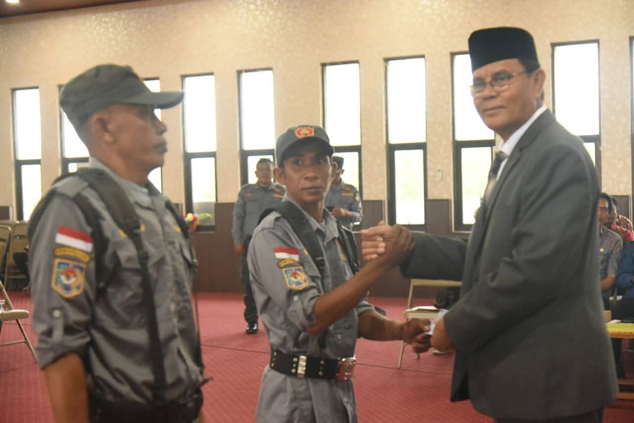 Tingkat Kapasitas SDM Satlinmas, Ini Pesan Bupati Jarot