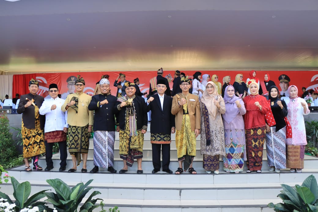 Kapolresta Mataram Hadiri Peringatan Upacara HUT RI Ke-79 Kota Mataram Di Lapangan Sangkareang