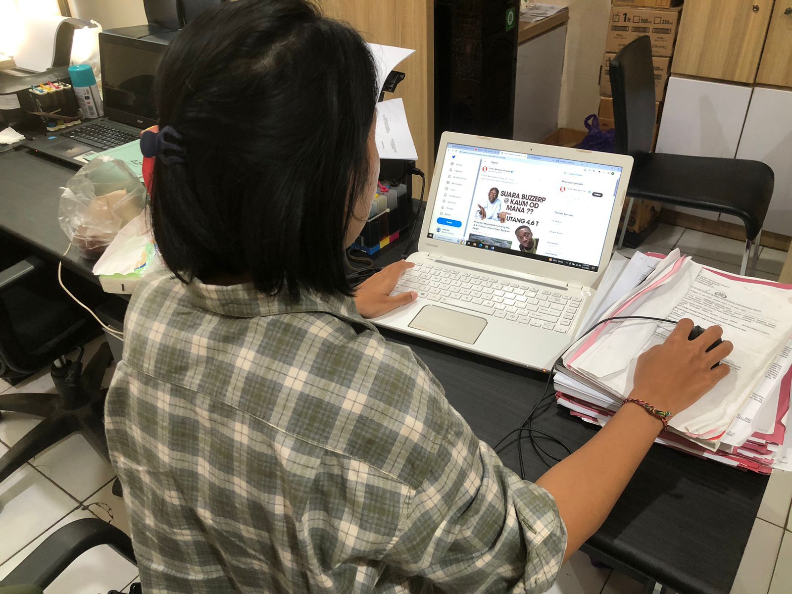 Aktif Patroli Siber, Satgas Ops Gatari Praja Polresta Mataram Cegah Konten Hoax-Sara Di Media Sosial