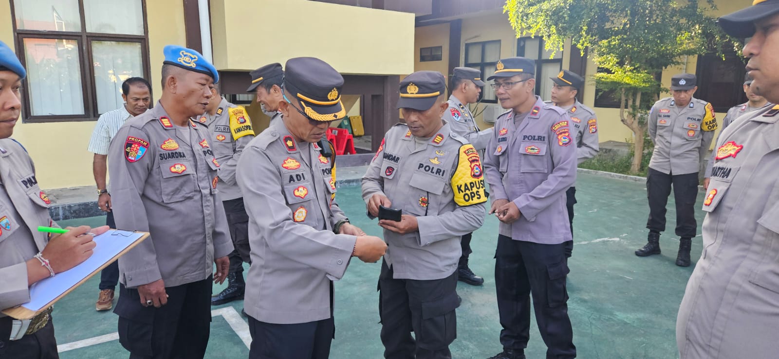 Satgas Banops Propam Tegaskan Pentingnya Kepatuhan Personel dalam Operasi Gatari Praja Rinjani 2024