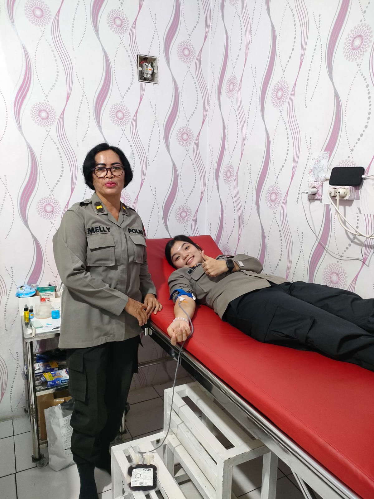 Sambut HUT ke-76, Polwan Polres Langkat Donor Darah