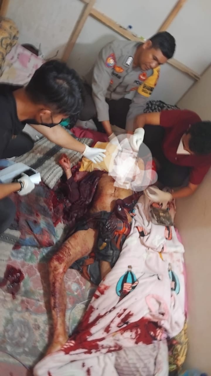 Tim Identifikasi polres lombok Utara Lakukan Olah TKP Dugaan Kasus Bunuh Diri