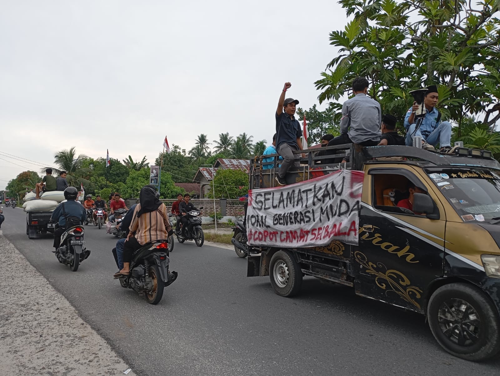 Aliansi Pemuda Mahasiwa Desak Pj Bupati Batubara Evaluasi Camat Sei Balai