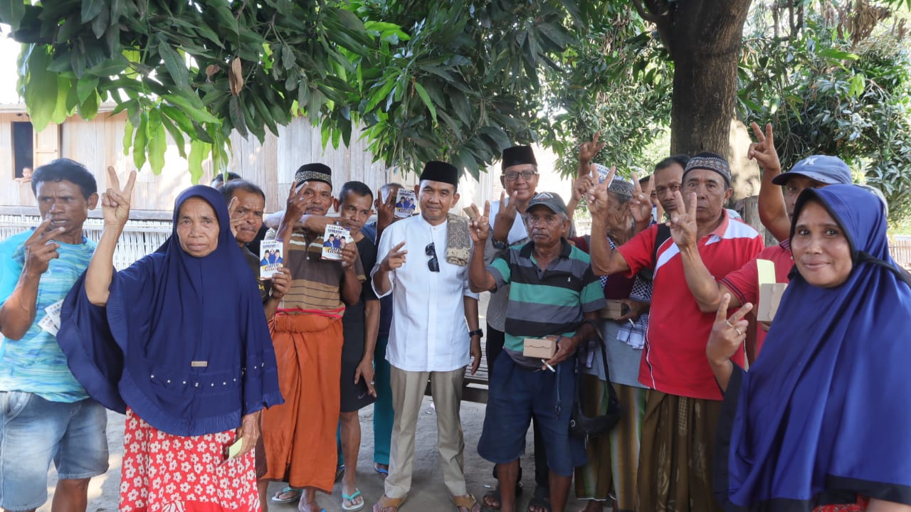 Blusukan di Rhee, Cawabup Ansori Akan Tuntaskan persoalan Pupuk dan Harga Jagung