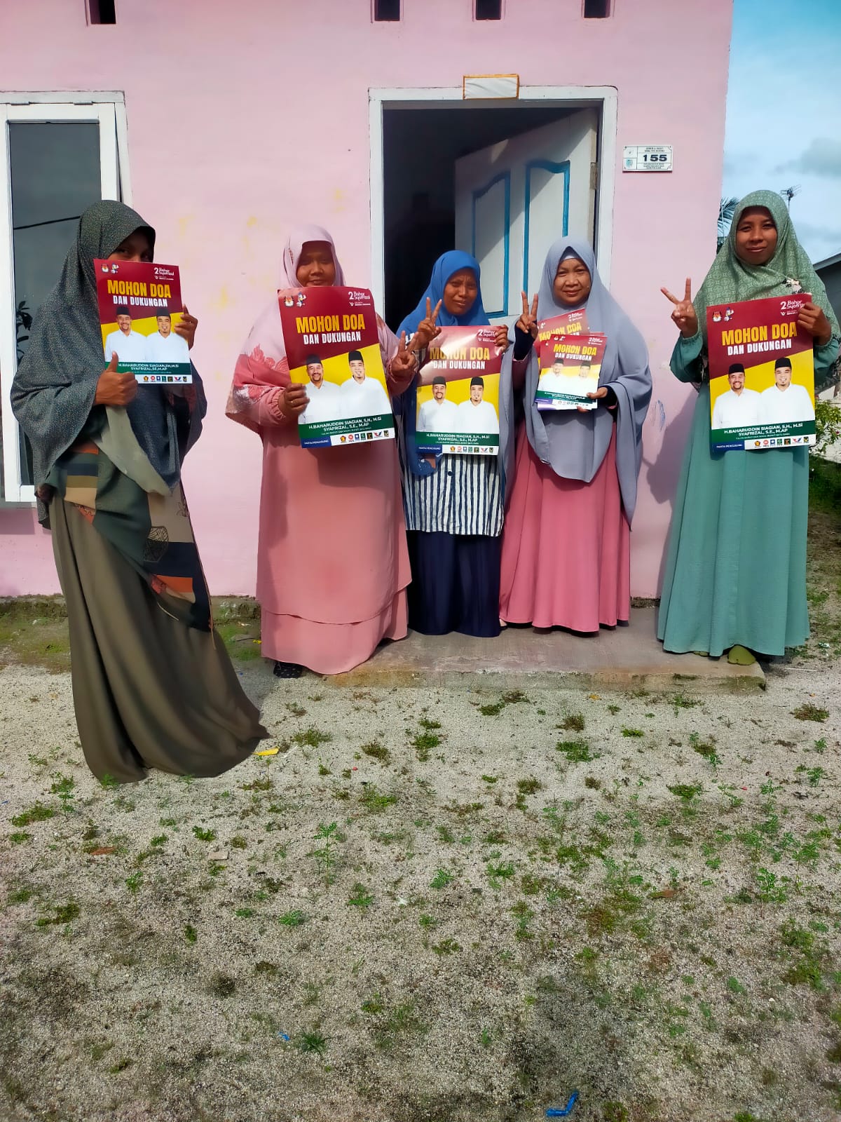 Emak Emak PKS Turun Gunung Menangkan Calon Bupati Baharuddin – Syafrizal