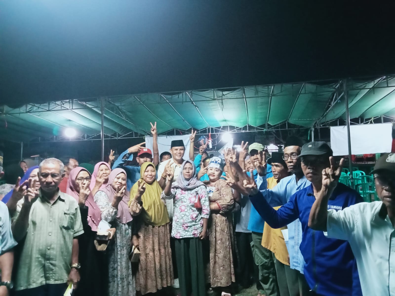 Sapa Masyarakat Utan, H Jarot-Ansori Optimis Raih Kemenangan Pilkada Sumbawa 2024