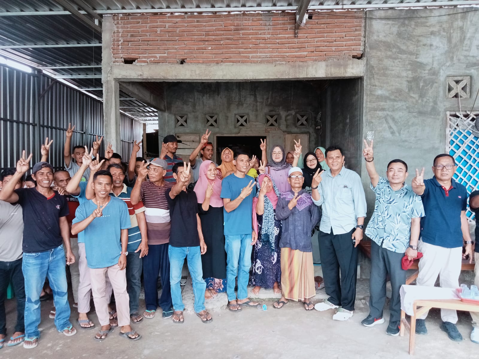 H Jarot – Ansori Menang, Guru ngaji dan Imam Masjid dapat Insentif