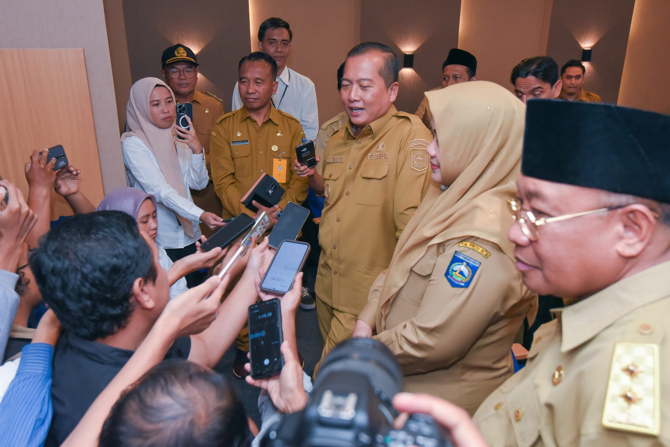 Usai Temu Kenal, Miq Iqbal Gubernur NTB Sambangi Command Center
