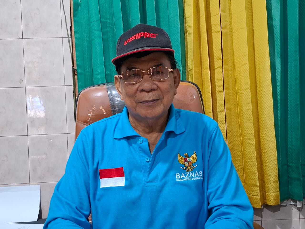 Baznas Sumbawa Gelontorkan Bantuan 115 Juta Ke GTT dan Siswa