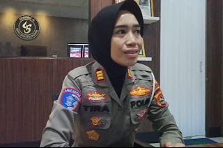 Beredar di sosial media terkait kendaraan yang telat 2 tahun bayar pajak akan di sita Dan bayar Denda Rp.400 ribu . Kasat lantas polres Lombok Timur Angkat Bicara Dan mengatakan Itu Berita HOAX
