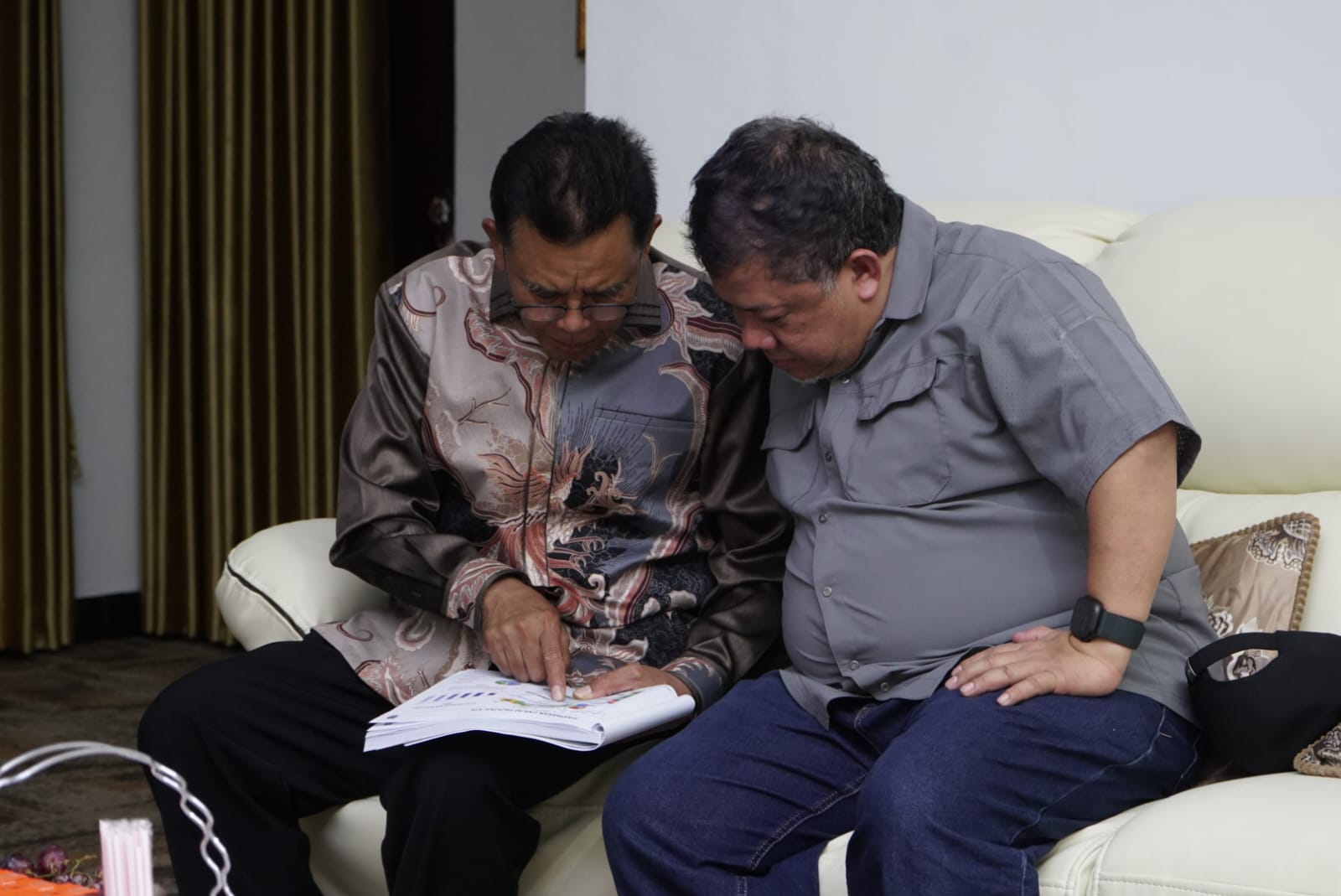 Dikunjungi Wamen, Bupati Jarot Paparkan Penataan Kawasan Permukiman dan RTLH Sumbawa