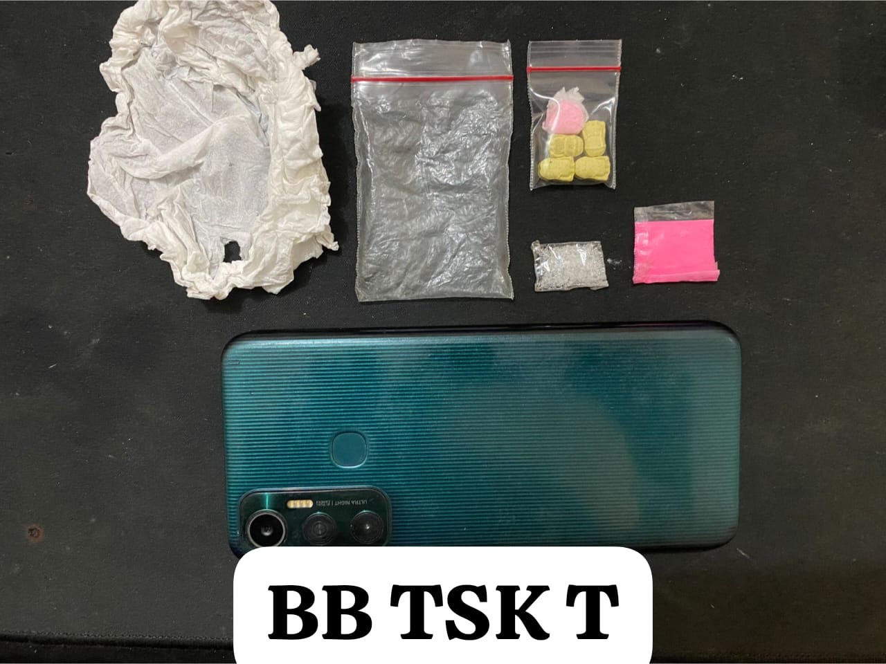 Dari Tangan Tersangka Satresnarkoba Batubara Amankan Sabu Dan Pil Ekstasi
