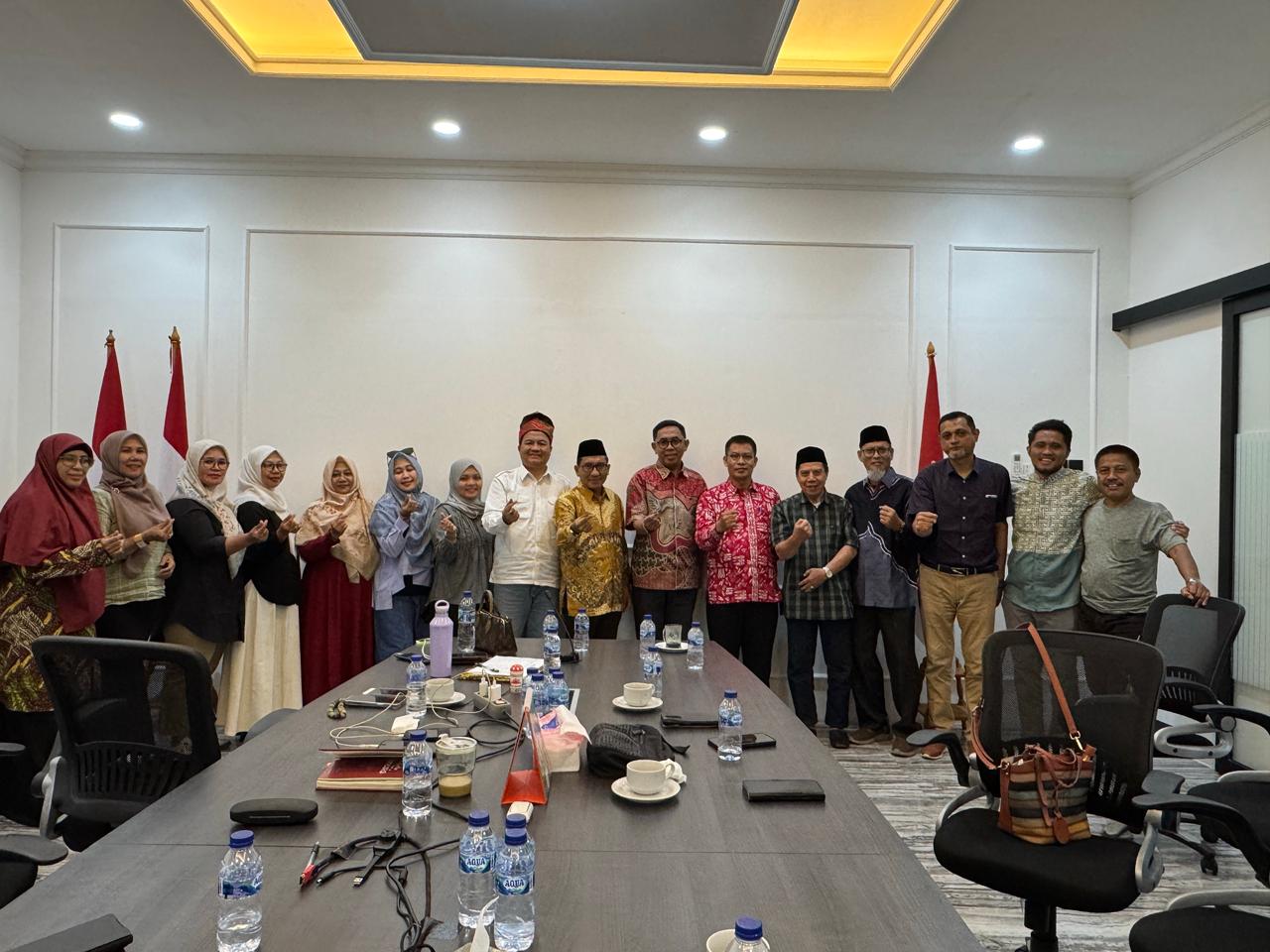 BAZNAS Sumbawa Jalin Komunikasi Strategis dengan IKASUM JAYA