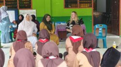 MTSN 4 Langkat Hadirkan Tamu Mancanegara Dalam Pembelajaran Alam