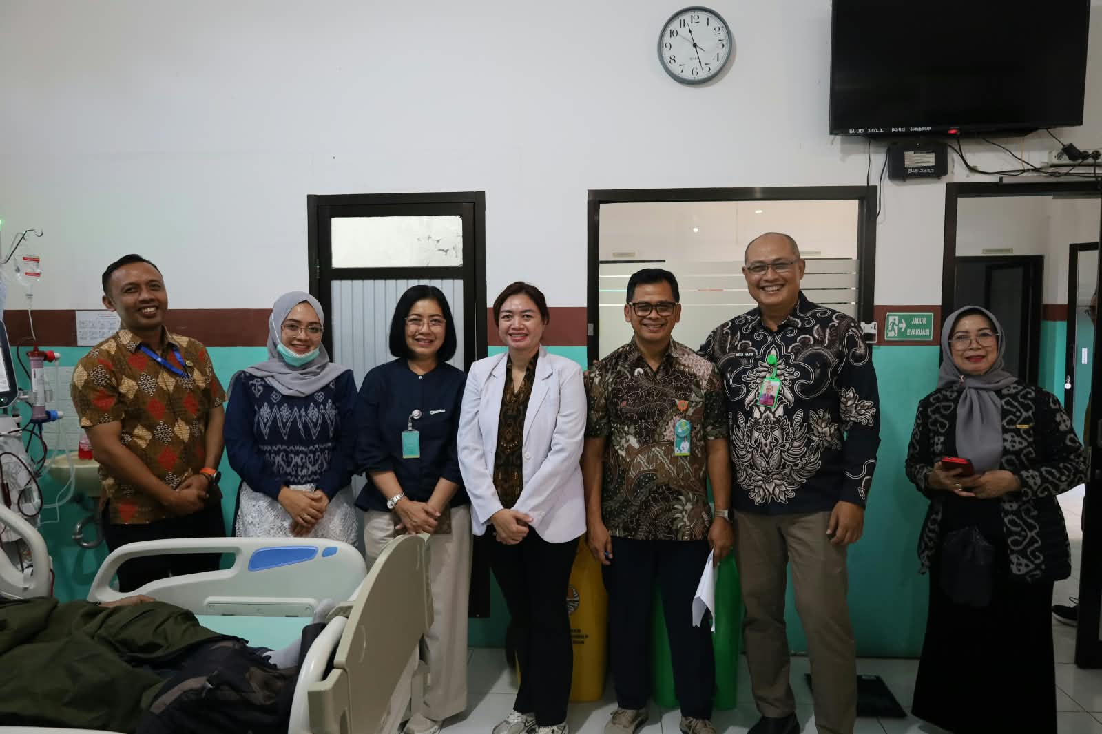 Kuatkan Layanan Stroke dan Uronefrogi, RSUD Sumbawa Terima Kunjungan Visitasi Rumah Sakit 