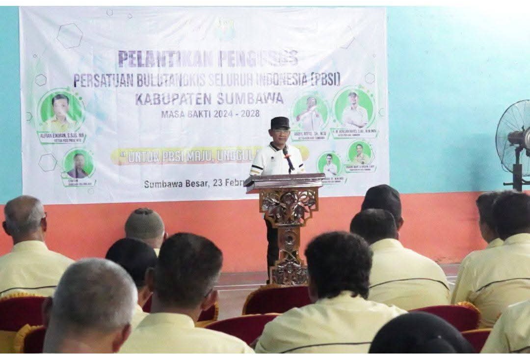 Wabup Ansori Hadiri Pelantikan Pengurus PBSI Sumbawa
