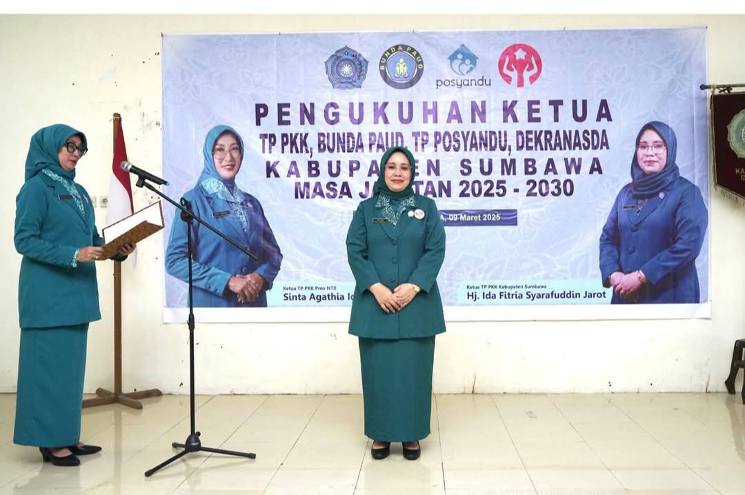 Resmi, Hj Ida Fitria Ketua TP PKK Sumbawa Dikukuhkan 