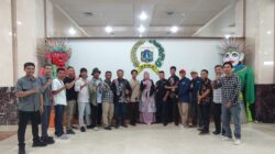 Gandeng DPRD Wartawan  Lotim  Gelar Studi banding  Ke DPRD  DKI Jakarta