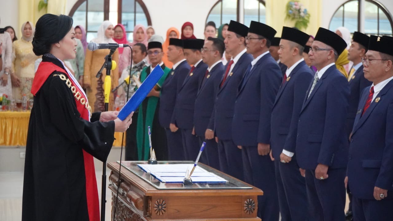 Pj Bupati Langkat Tekankan Sinergitas DPRD Dan Kepala Daerah Pada Pelantikan 50 Anggota DPRD Langkat Periode 2024-2029